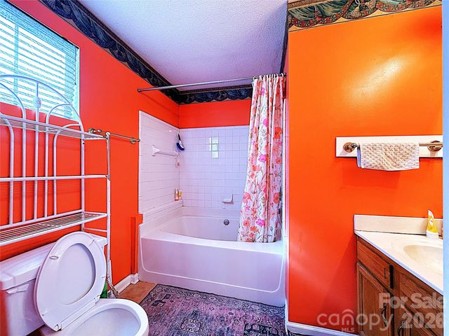 7333 Rosehall Drive, Charlotte, NC 28227