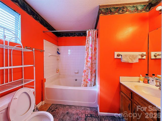 7333 Rosehall Drive, Charlotte, NC 28227