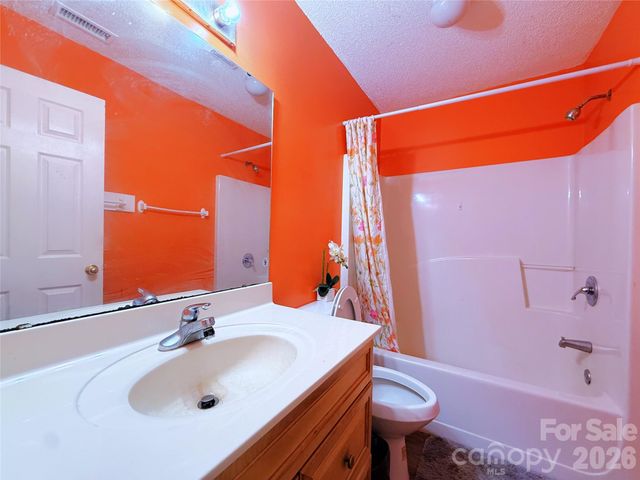 7333 Rosehall Drive, Charlotte, NC 28227