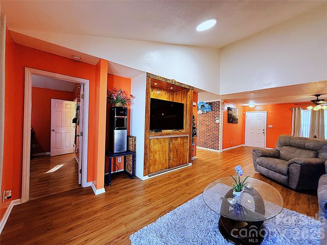 7333 Rosehall Drive, Charlotte, NC 28227