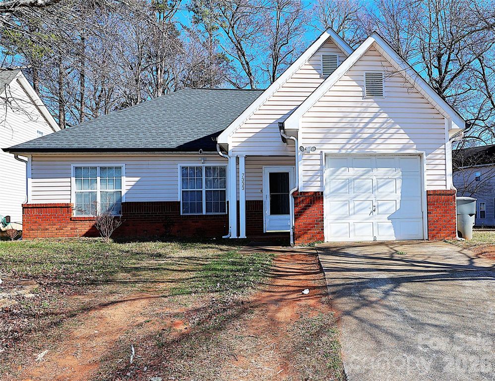 7333 Rosehall Drive, Charlotte, NC 28227