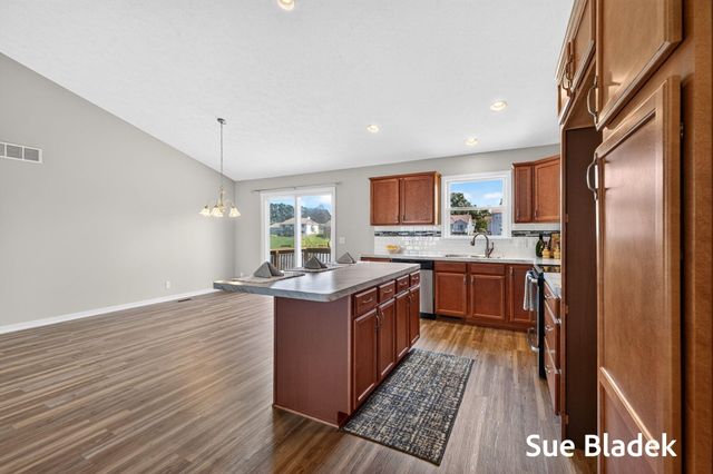 3716 Hickoryrow Court, Holland, MI 49424