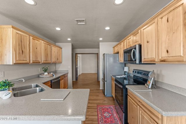 55500 N VULTURE MINE Road, Wickenburg, AZ 85390