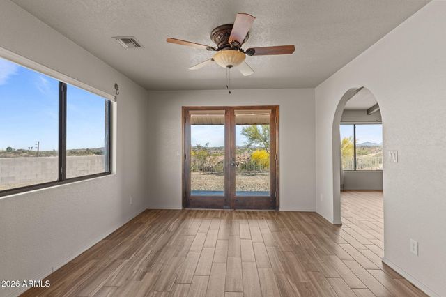 55500 N VULTURE MINE Road, Wickenburg, AZ 85390