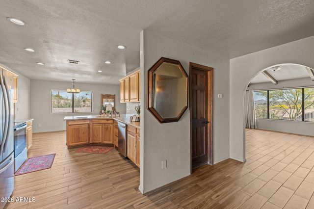 55500 N VULTURE MINE Road, Wickenburg, AZ 85390