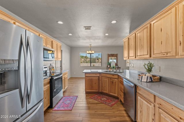 55500 N VULTURE MINE Road, Wickenburg, AZ 85390