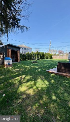 3608 WILLIAMSON AVE, Brookhaven, PA 19015