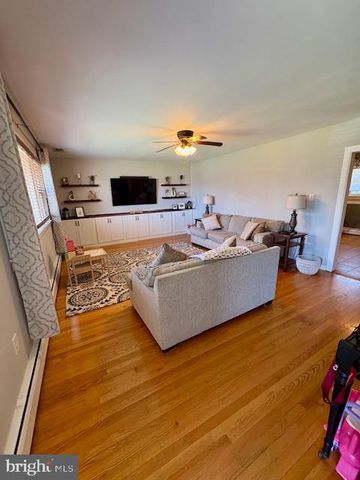 3608 WILLIAMSON AVE, Brookhaven, PA 19015