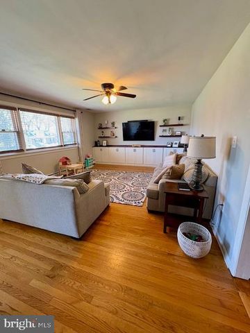 3608 WILLIAMSON AVE, Brookhaven, PA 19015