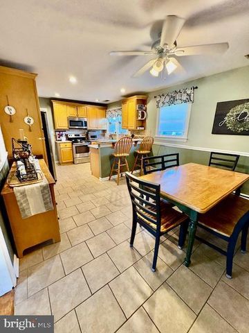 3608 WILLIAMSON AVE, Brookhaven, PA 19015