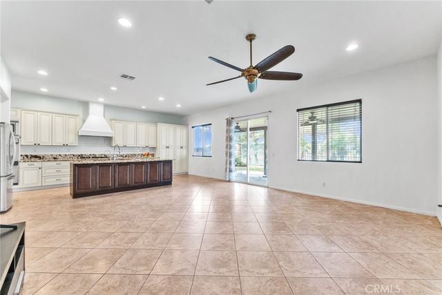 34326 Forest Oaks, Yucaipa, CA 92399