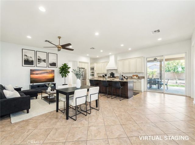 34326 Forest Oaks, Yucaipa, CA 92399