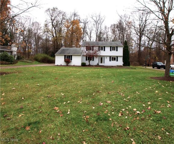 8094 Rolling Brook Road, Sagamore Hills, OH 44067