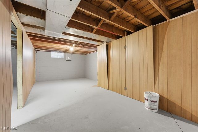 839 37th Street NW, Canton, OH 44709