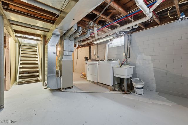 839 37th Street NW, Canton, OH 44709