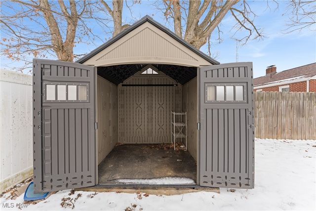 839 37th Street NW, Canton, OH 44709