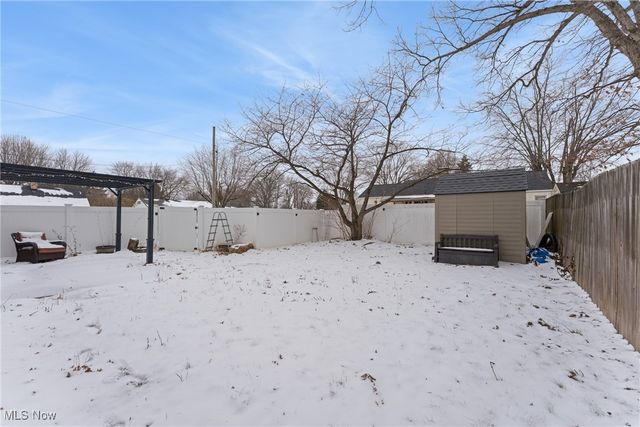 839 37th Street NW, Canton, OH 44709