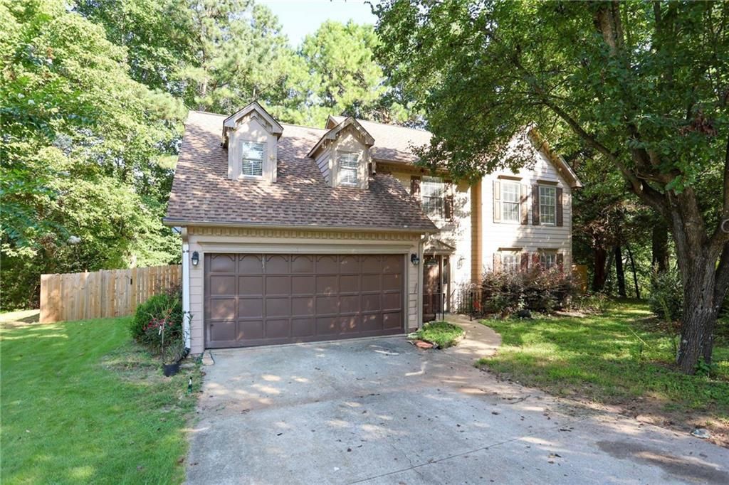 2815 TREEHOUSE Court, Lawrenceville, GA 30044