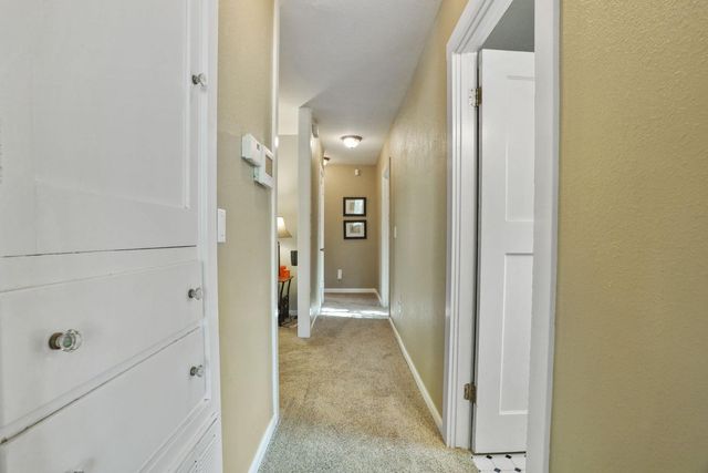 1212 W Walnut St, Stockton, CA 95203