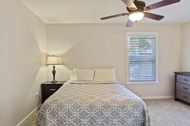 1212 W Walnut St, Stockton, CA 95203