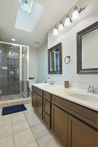 1212 W Walnut St, Stockton, CA 95203