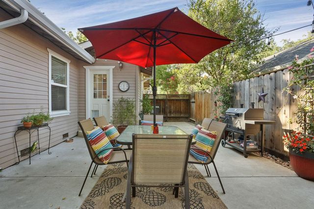 1212 W Walnut St, Stockton, CA 95203