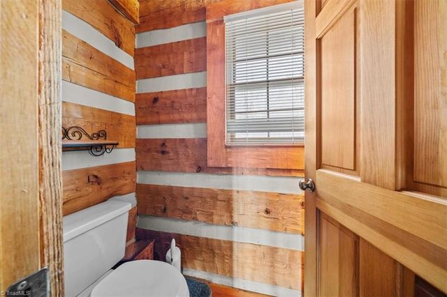 5506 Grove Forrest Drive, High Point, NC 27263