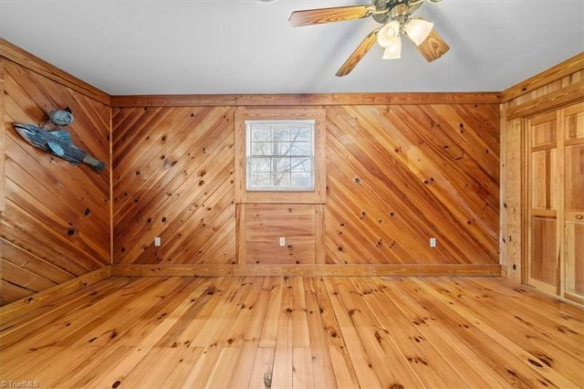 5506 Grove Forrest Drive, High Point, NC 27263