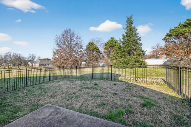 101 Hummingbird Lane, Shelbyville, TN 37160