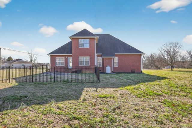 101 Hummingbird Lane, Shelbyville, TN 37160