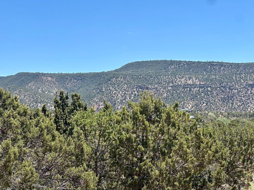 Image 35 of property listing at 51 Calle Gurule C, Santa Fe, NM 87505