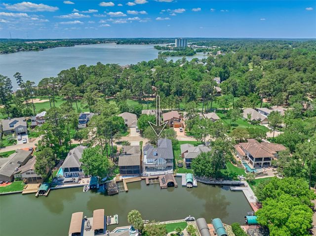 3142 Lazy Lake Lane, Montgomery, TX 77356