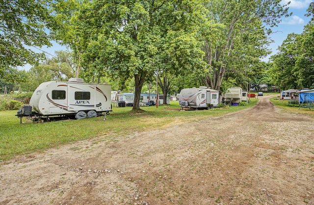 11808 Beech Road 11822, Norvell Twp, MI 49230