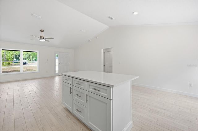 15649 SW 40TH STREET, Ocala, FL 34481