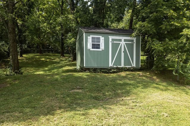 3840 Hutson Ave, Nashville, TN 37216