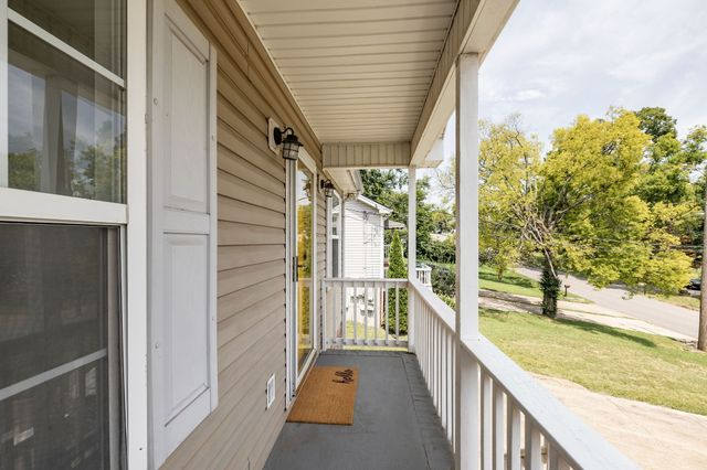 3840 Hutson Ave, Nashville, TN 37216