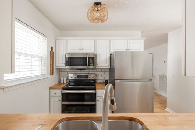 3840 Hutson Ave, Nashville, TN 37216