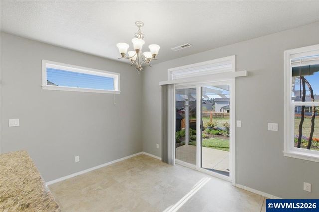 2764 NW Weather Stone St, Albany, OR 97321