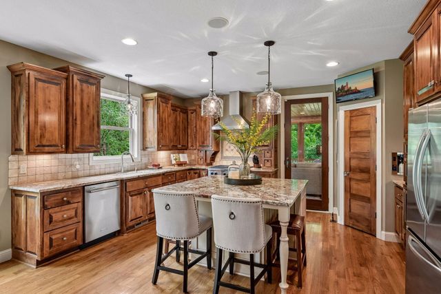 7474 Narcissus Lane N, Maple Grove, MN 55311