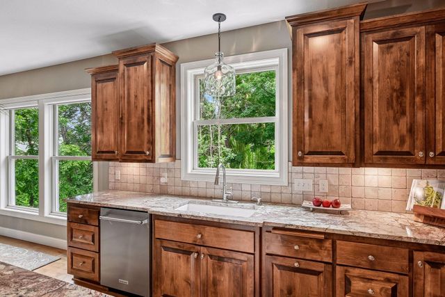 7474 Narcissus Lane N, Maple Grove, MN 55311