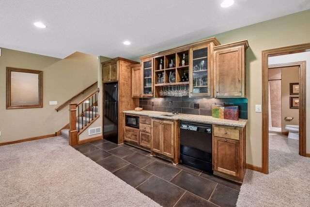 7474 Narcissus Lane N, Maple Grove, MN 55311