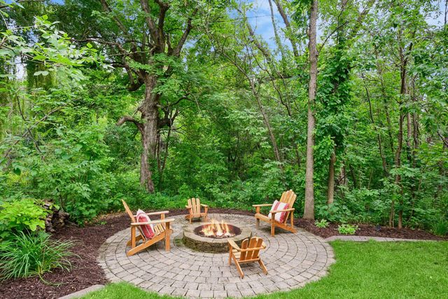 7474 Narcissus Lane N, Maple Grove, MN 55311