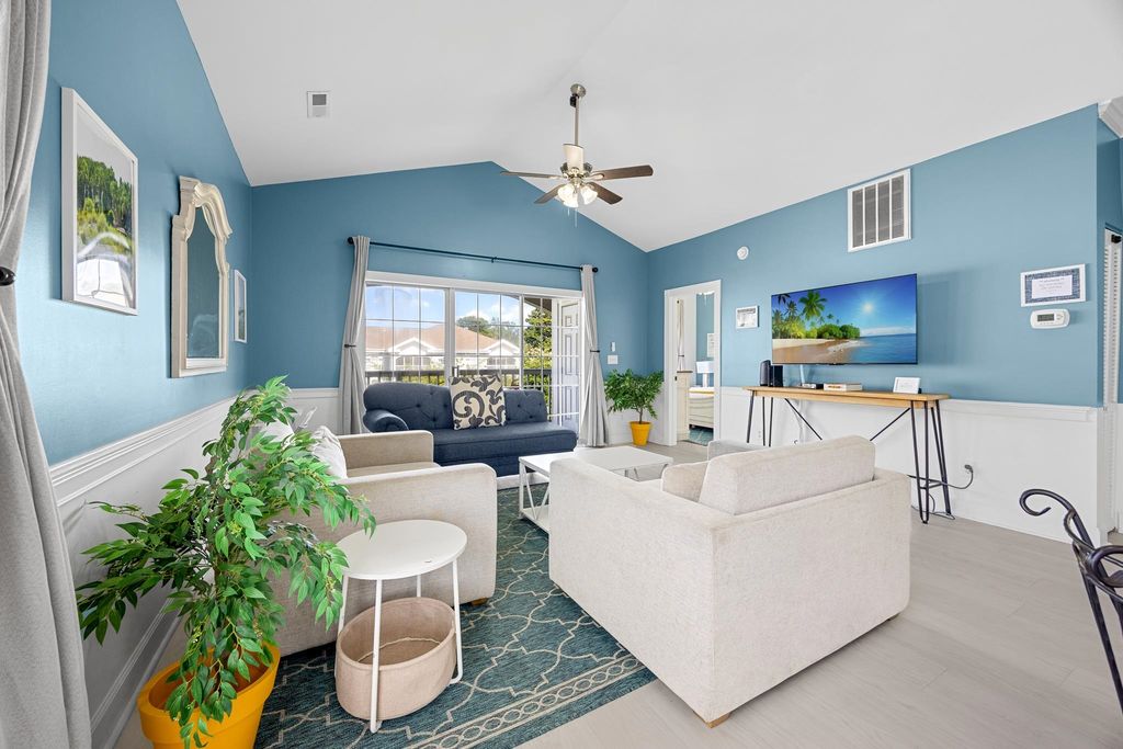 4683 Wild Iris Dr Apt 302, Myrtle Beach, SC 29577 — photo 3