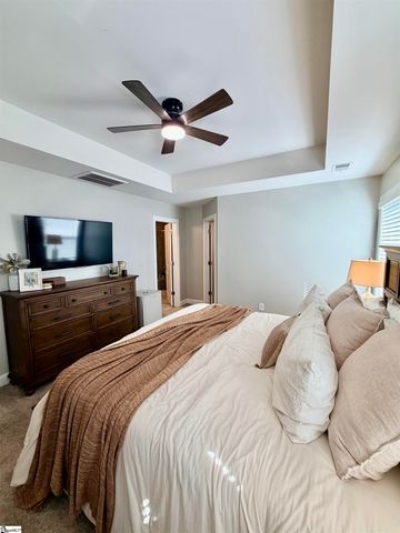 700 Wintergarden Place, Simpsonville, SC 29860