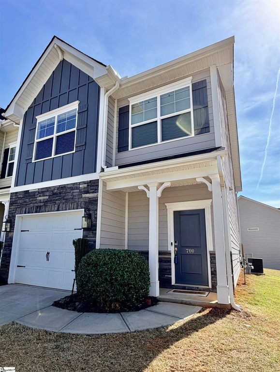700 Wintergarden Place, Simpsonville, SC 29860