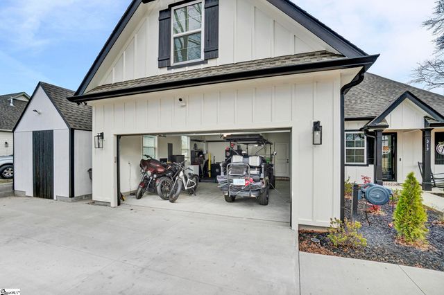 213 Burdette Road, Simpsonville, SC 29681