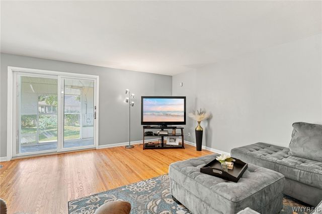 1364 Fairfax Avenue, North Tonawanda, NY 14120