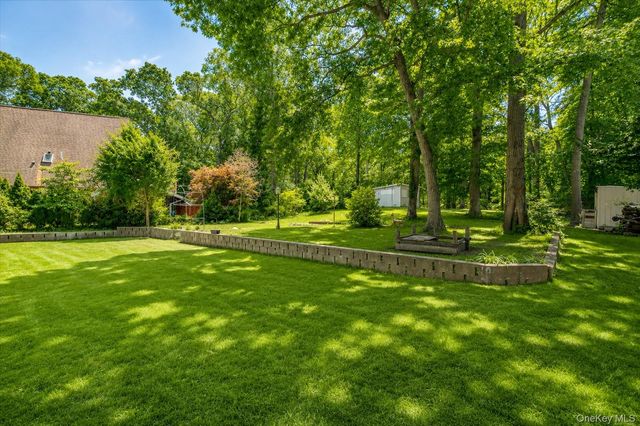58 Elwood Road, Northport, NY 11768