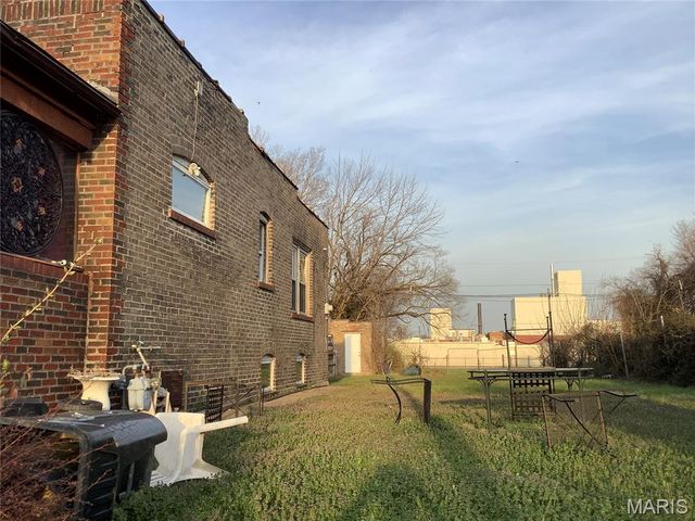2606 Slattery Street, St Louis, MO 63106