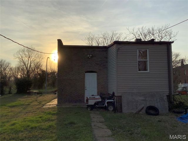 2606 Slattery Street, St Louis, MO 63106
